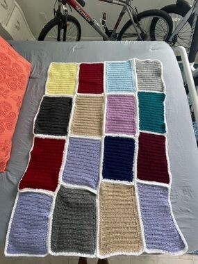 Handmade Crochet Patchwork Throw -‎ Multicolor Squares grandma cottage